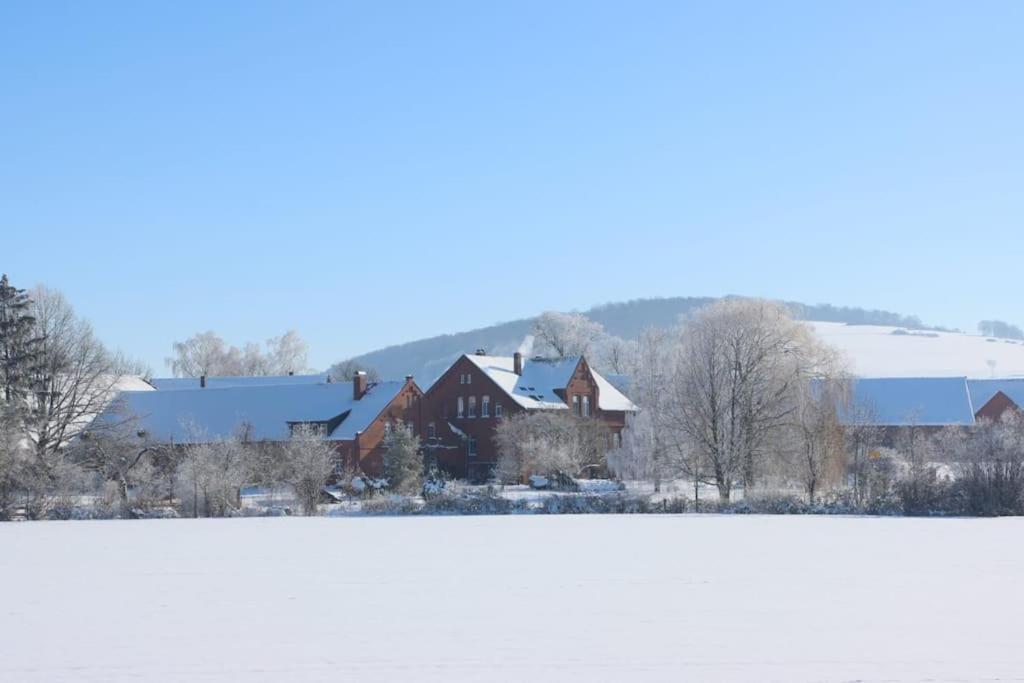 Idyllische Ferienwohnung Auf Altem Bauernhof Mit Wallbox Emmerthal ภายนอก รูปภาพ